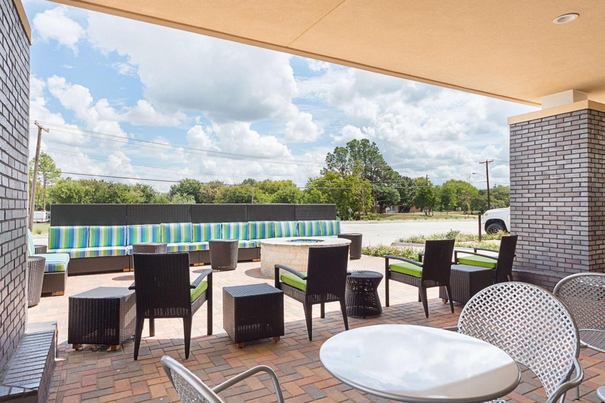 Home2 Suites By Hilton Dallas Grand Prairie Zewnętrze zdjęcie