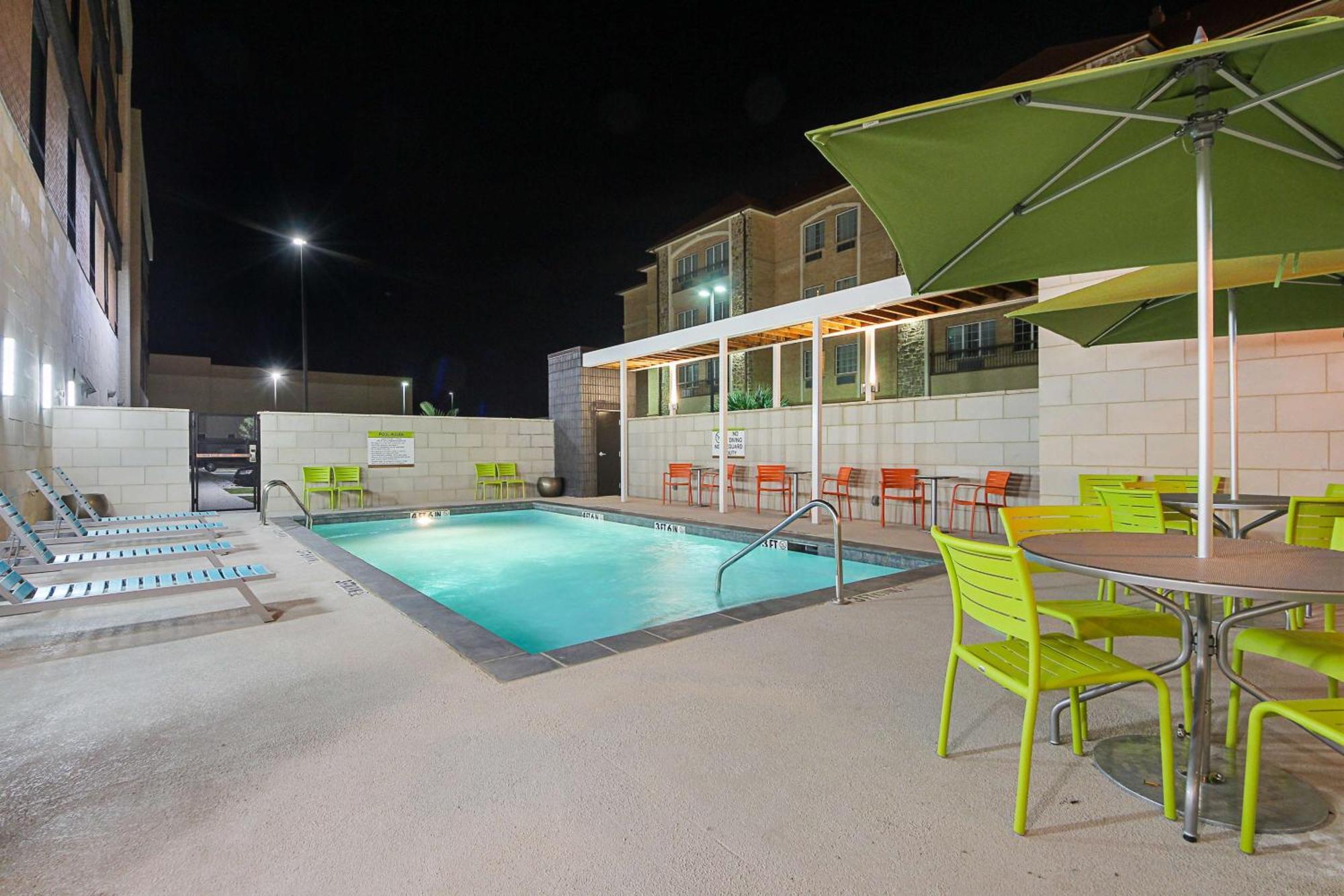 Home2 Suites By Hilton Dallas Grand Prairie Zewnętrze zdjęcie